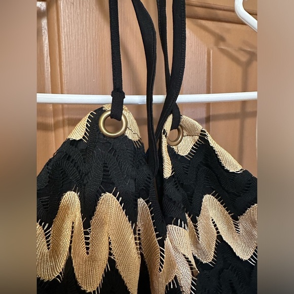 True decadence black gold chevron halter jumpsuit size 10 flare bottom - Picture 4 of 7